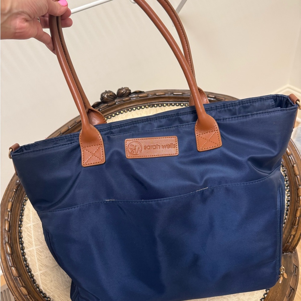 Sarah Wells Abby Pump Bag